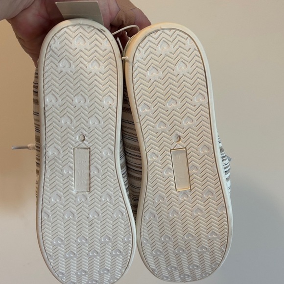 Maurices Beige and White Striped Sneakers - Picture 3 of 4